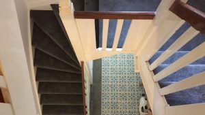 stoffering van trappenhuis